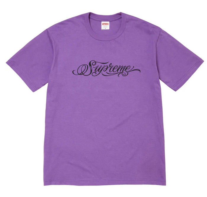 SUPREME-Script Tee-FW24T53