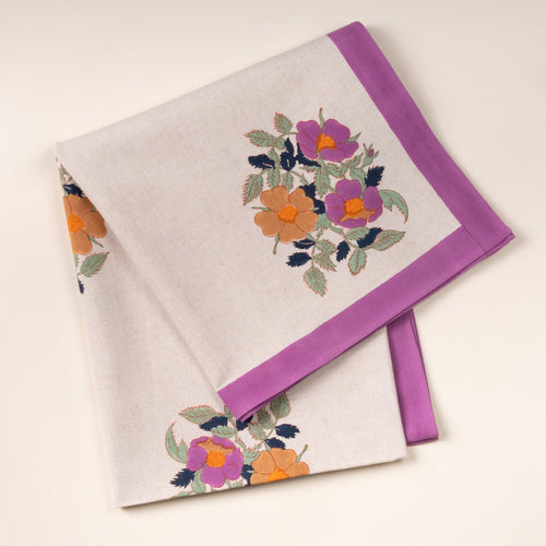 Dia Tablecloth