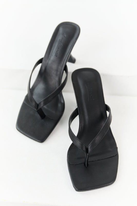 Black Textured Thong Strap Square Toe Heels