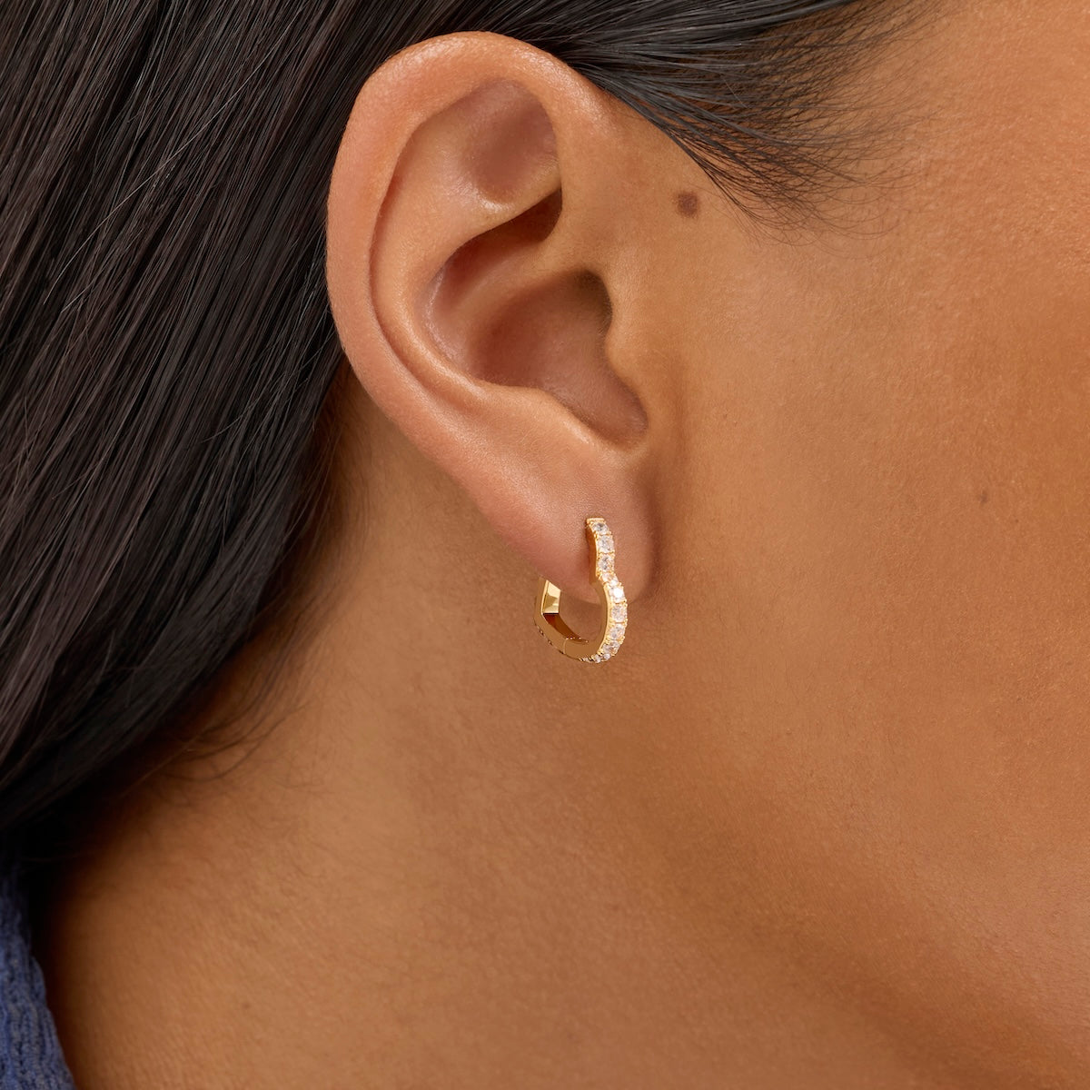 Pavé Heart Hoops (Gold)