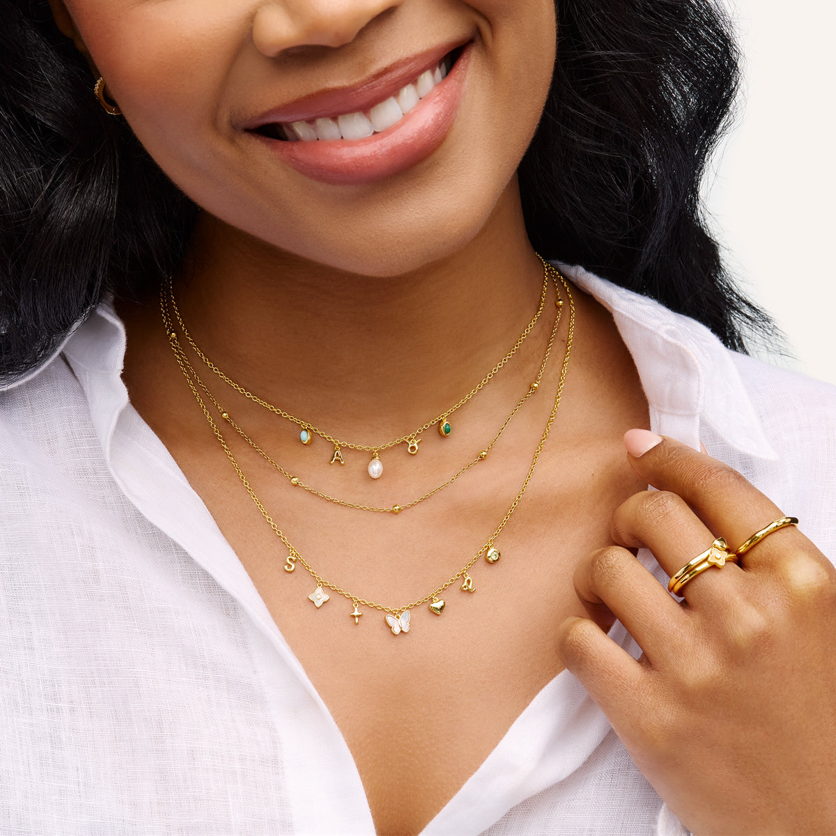 Made Mine Fine Charm Necklace (Gold)