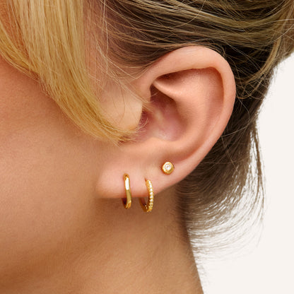 Fine Molten Huggie Earrings (Gold)