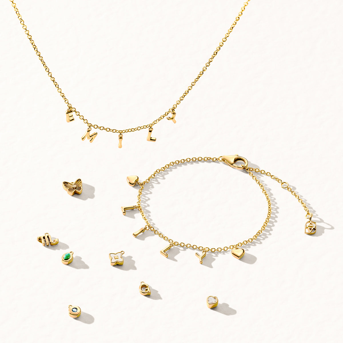 Made Mine Fine Name Necklace (Gold)
