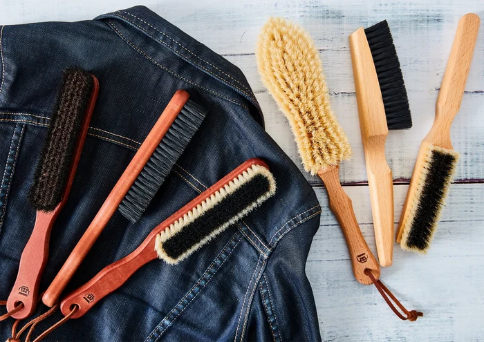Clothes Brush - 25.5cm