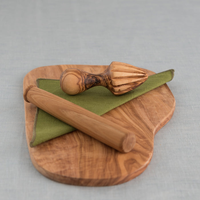 olivewood - citrus press - citrus reamer - olivewood citrus reamer - olivewood citrus press