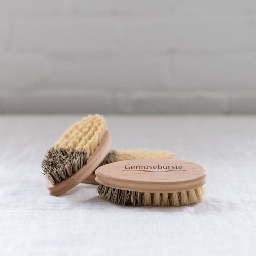 vegetable brush - redecker - burstenhaus redecker - beechwood brush